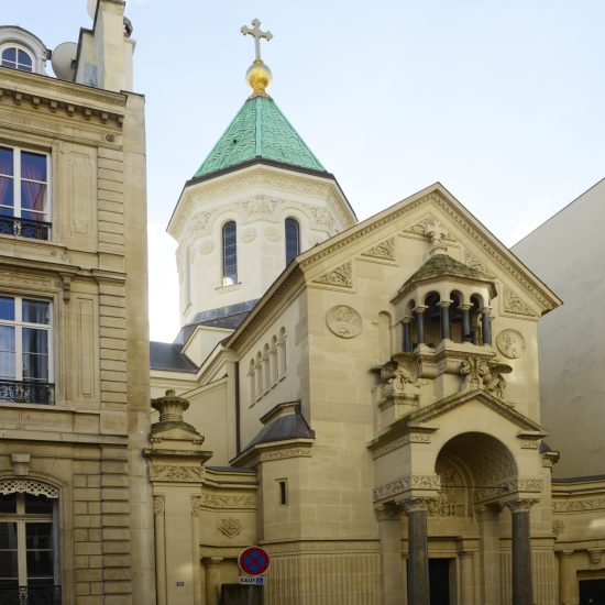 05-Eglise Arménienne-rue Jean Goujon