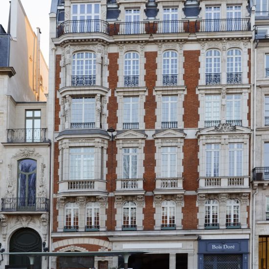 05-Quai-Voltaire-scaled.jpg