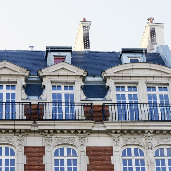 07-Quai-Voltaire-scaled.jpg